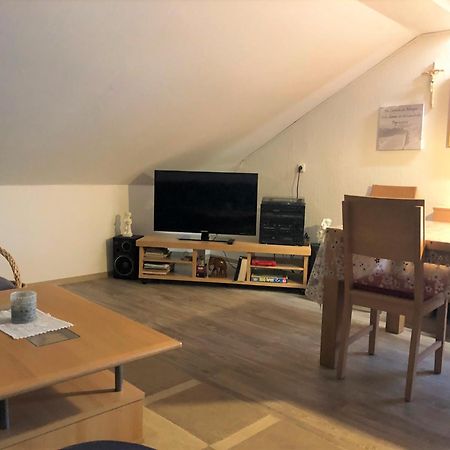 Haus Evi Appartement Neusorg Buitenkant foto